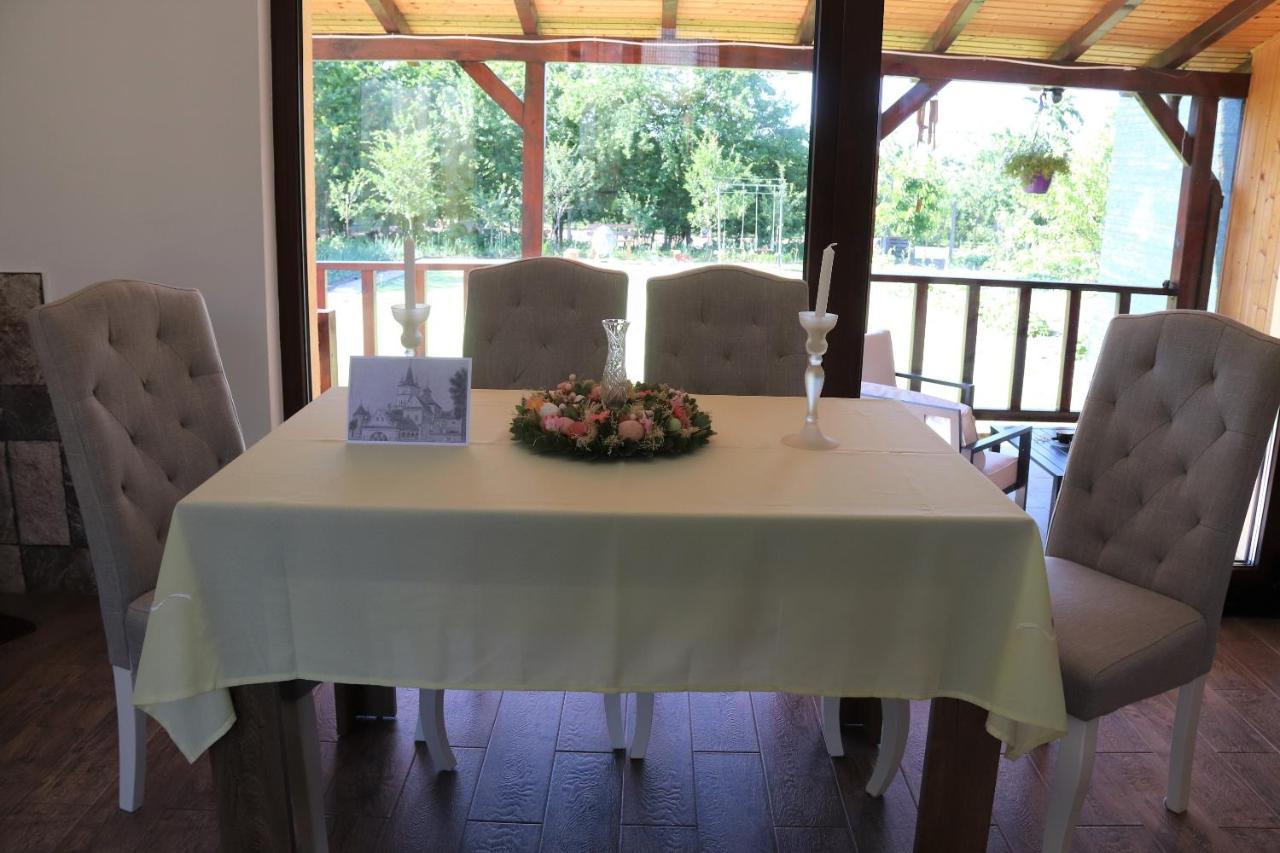 Casa De Vacanta Ayan Hărman 外观 照片