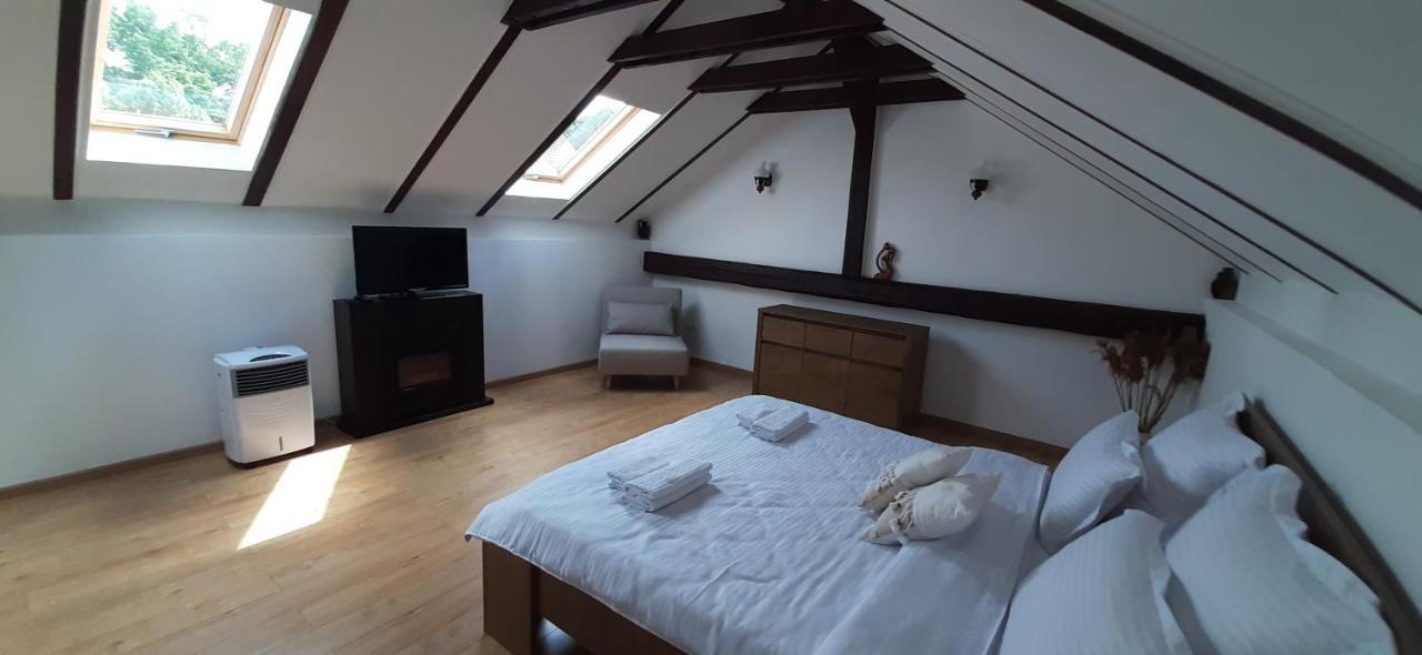 Casa De Vacanta Ayan Hărman 外观 照片