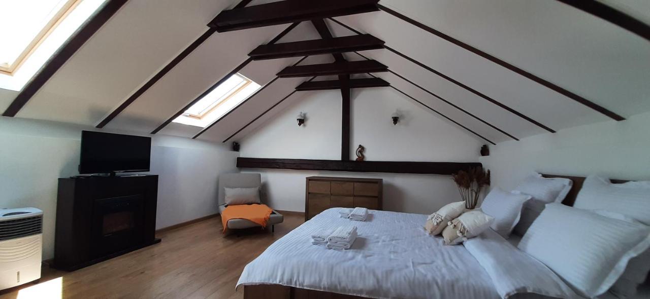 Casa De Vacanta Ayan Hărman 外观 照片