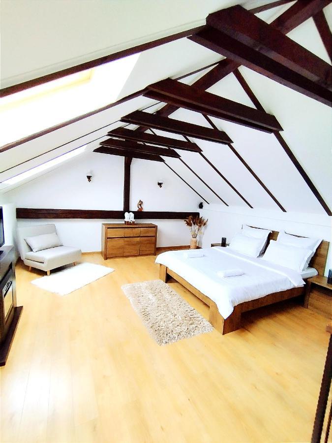 Casa De Vacanta Ayan Hărman 外观 照片
